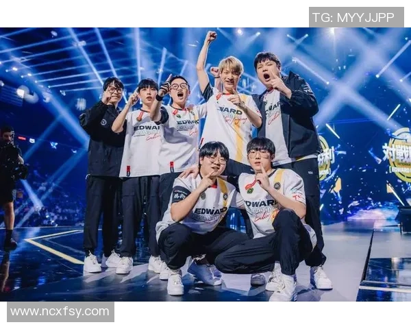 EDG战队重塑辉煌之路：从挑战者到冠军杯的蜕变与成长